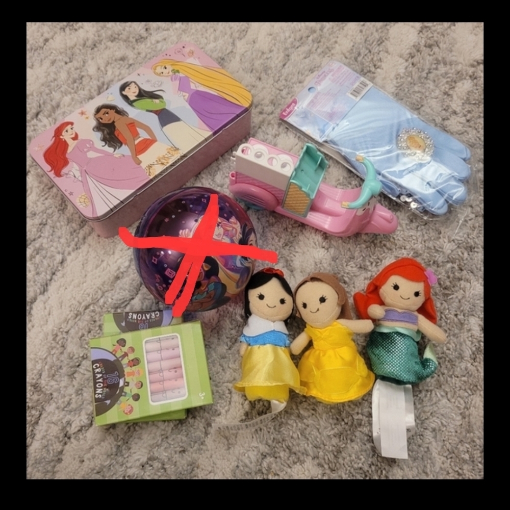 Princess bundle, gloves, pencil box and crayons.
